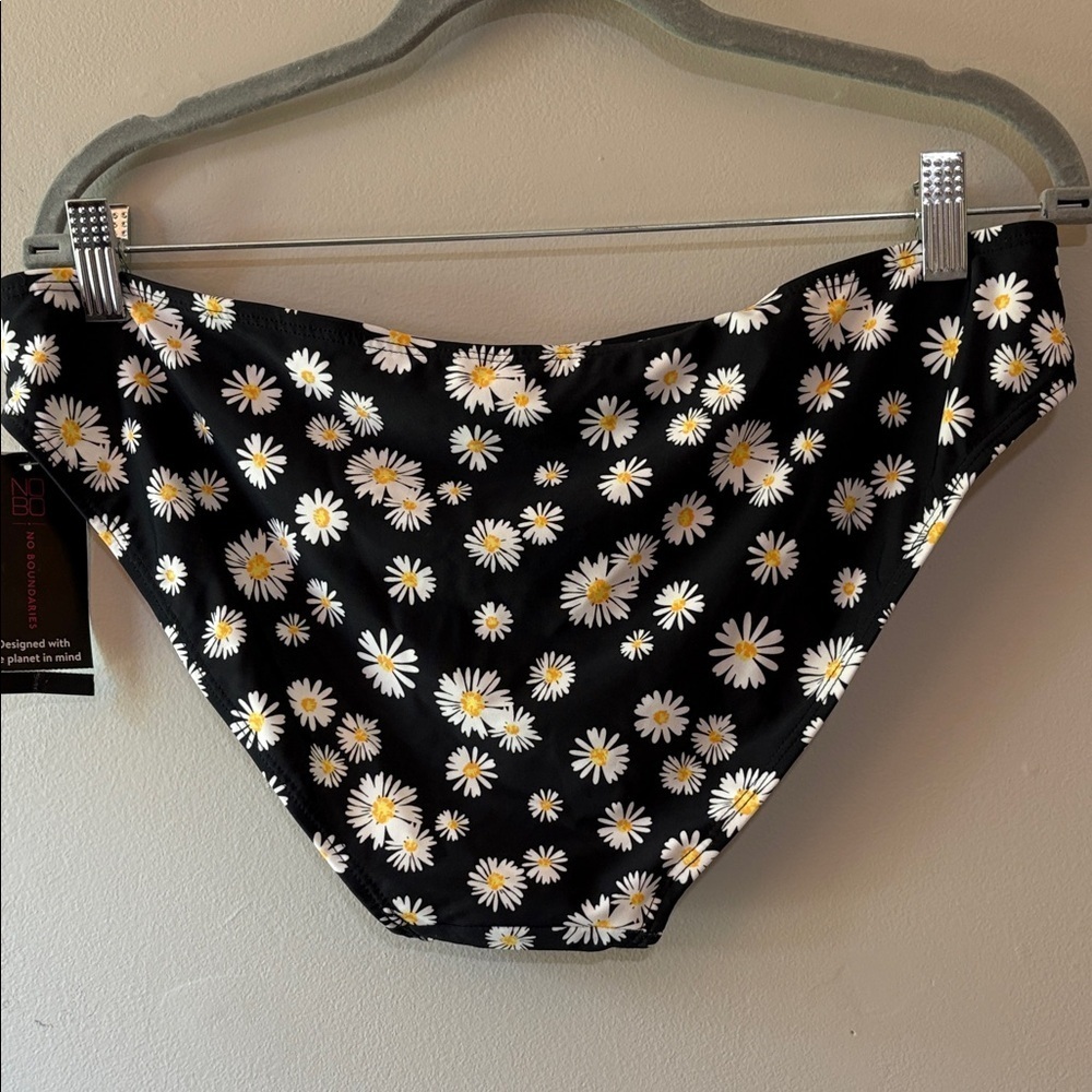 No Boundaries Black Daisy Swim Bottoms Size XL (15/17) NWT - Picture 6 of 7